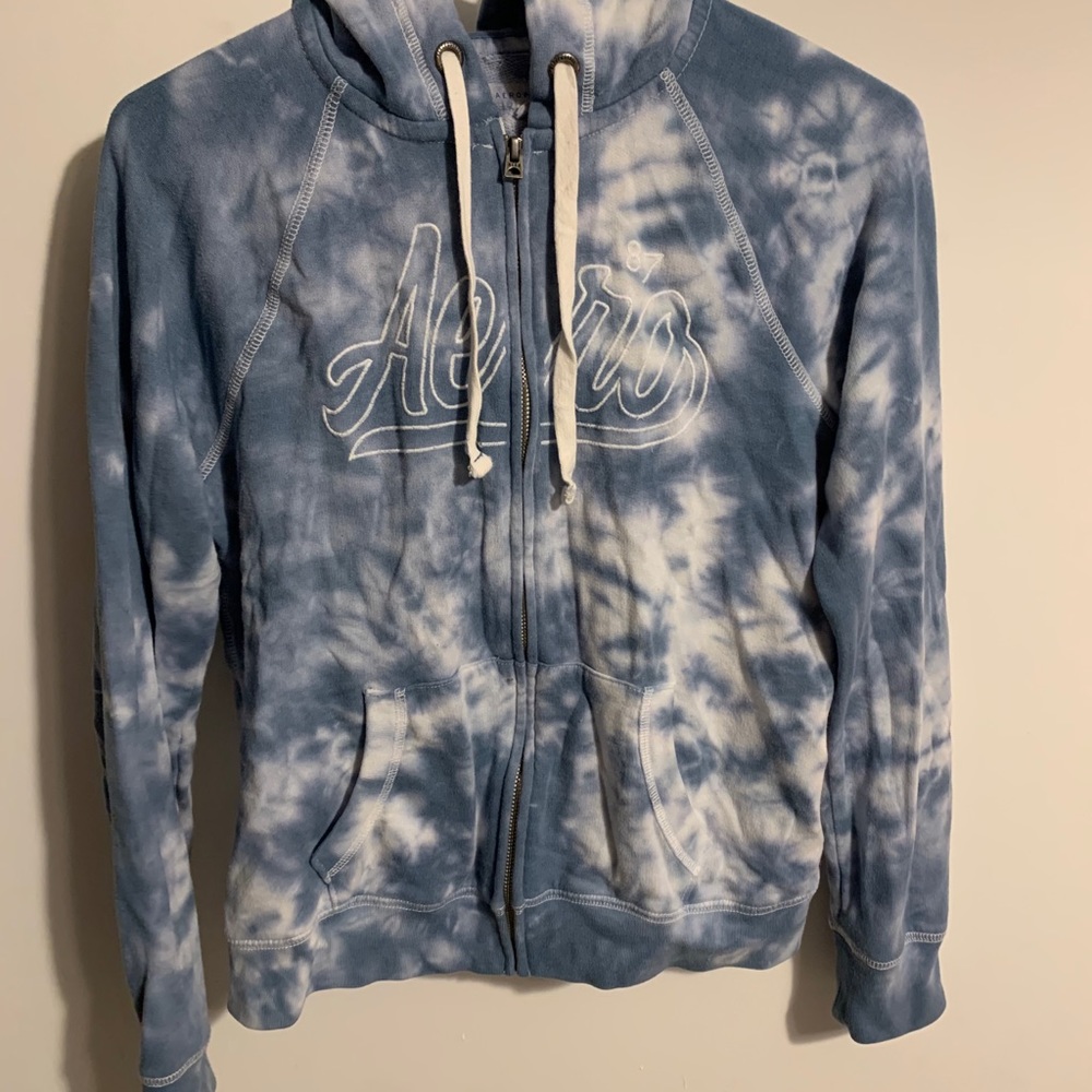 Aéropostale Medium tie dye zip up
